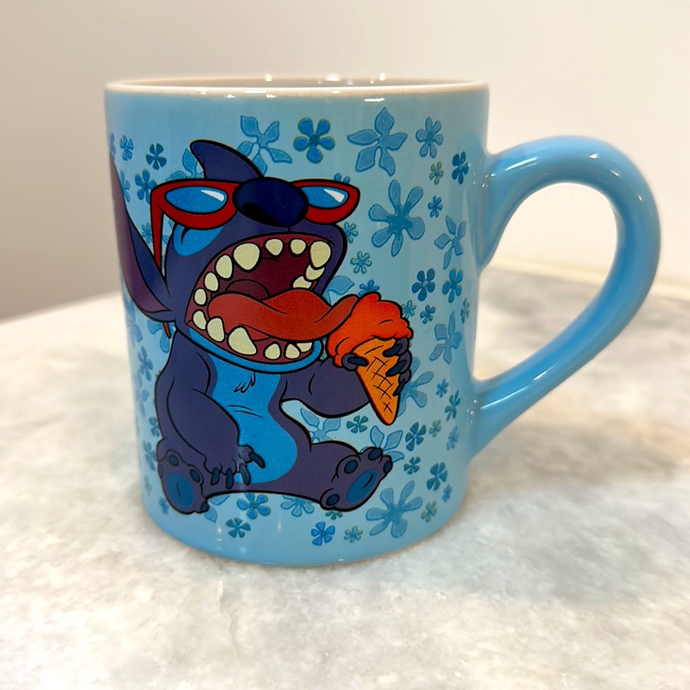 Disney Stitch Ceramic Mug 12 Oz - NWOT